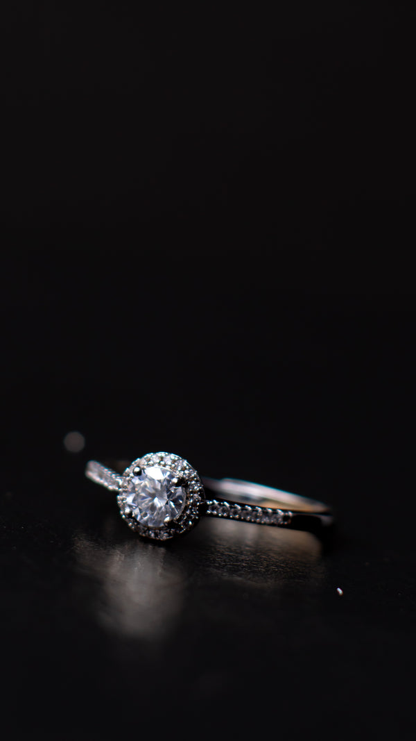 Anillo Solitario Halo